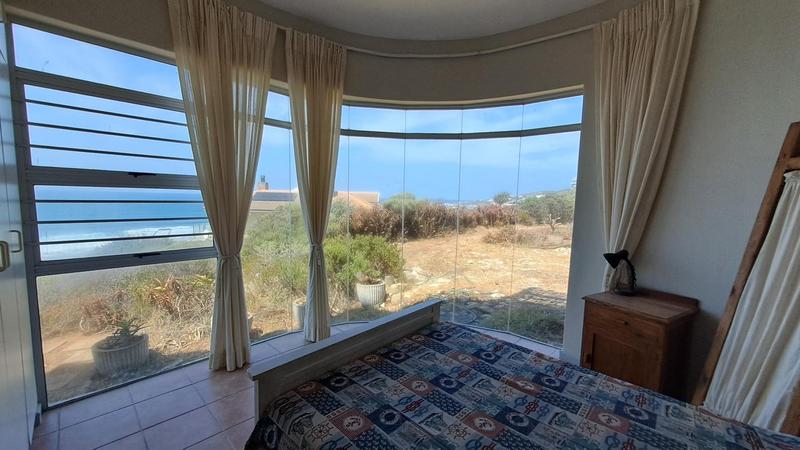 4 Bedroom Property for Sale in Jongensfontein Western Cape